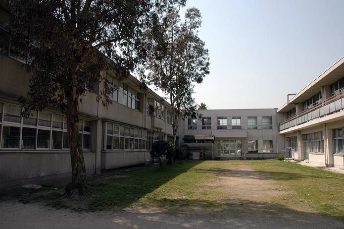 水城西小学校_a0042310_19521377.jpg