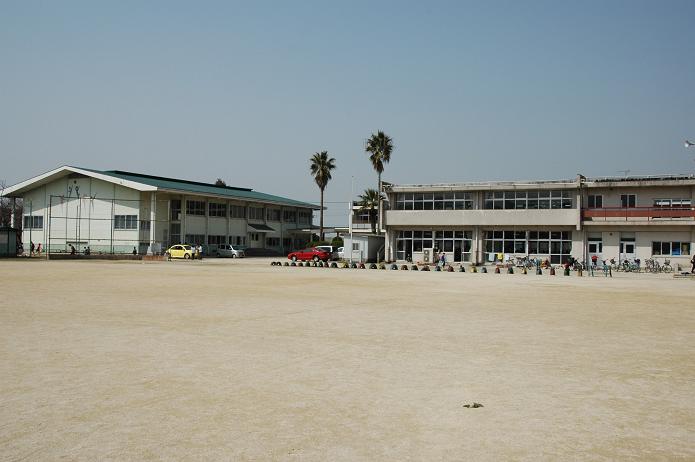 水城西小学校_a0042310_19543039.jpg