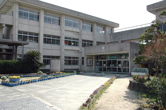 太宰府西小学校_a0042310_20122171.jpg