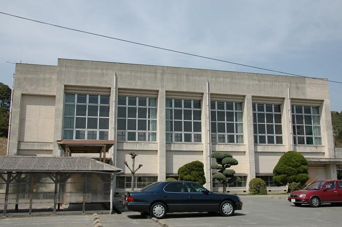 国分小学校_a0042310_20231588.jpg