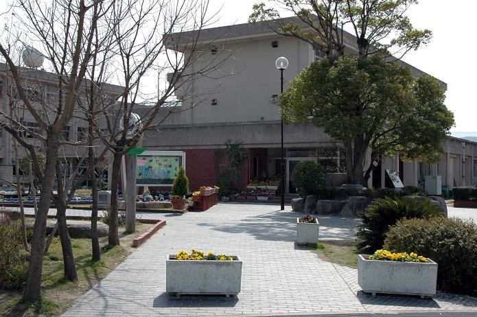 太宰府西小学校_a0042310_204139.jpg