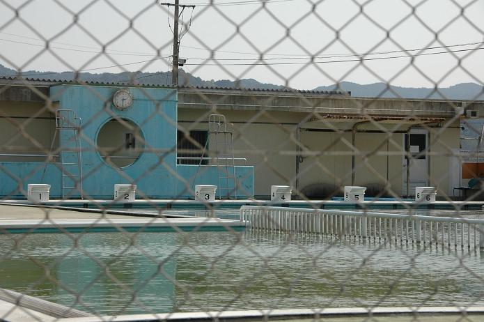 太宰府西小学校_a0042310_2052947.jpg