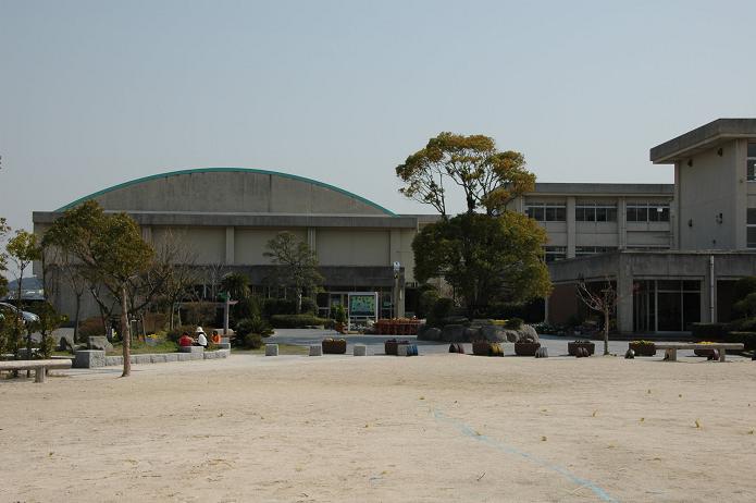 太宰府西小学校_a0042310_20572.jpg