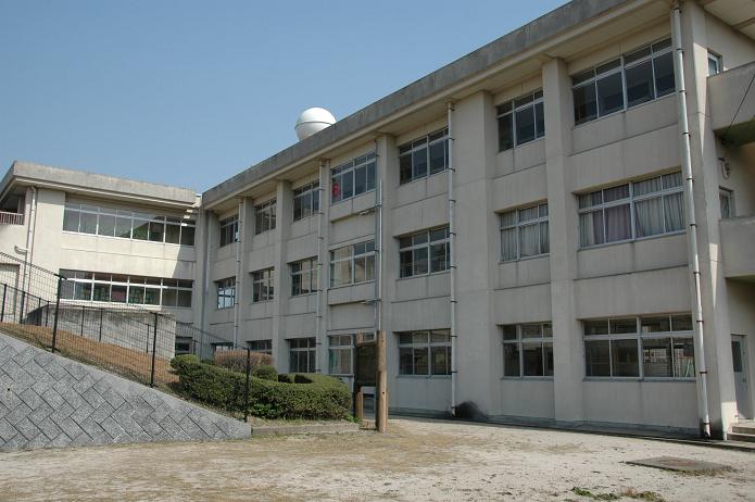 太宰府西小学校_a0042310_2062793.jpg