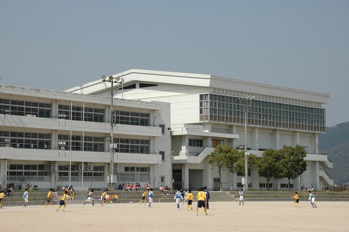 太宰府西中学校_a0042310_1026450.jpg