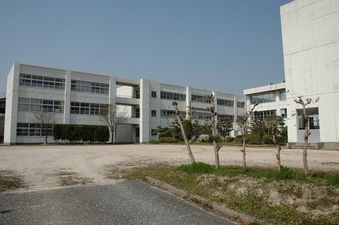 太宰府西中学校_a0042310_1027825.jpg