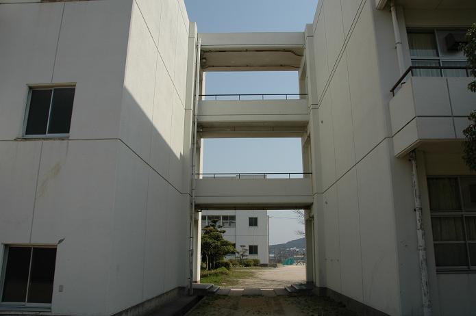 太宰府西中学校_a0042310_10282216.jpg