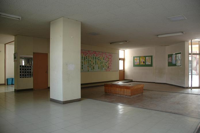 太宰府中学校_a0042310_828223.jpg