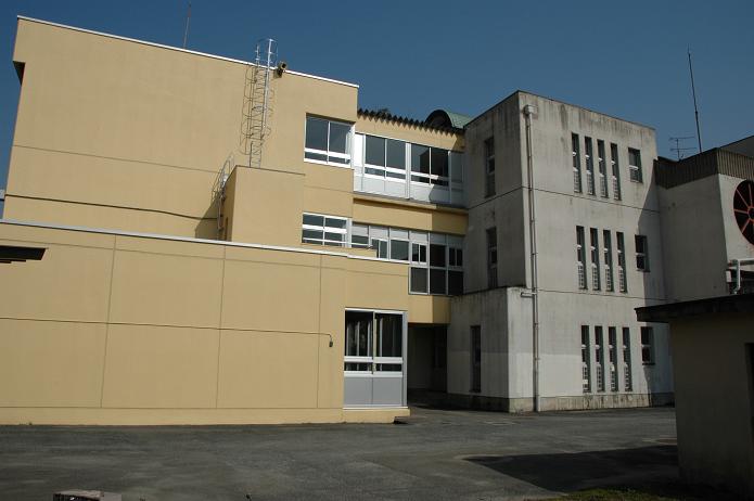 太宰府中学校_a0042310_83069.jpg