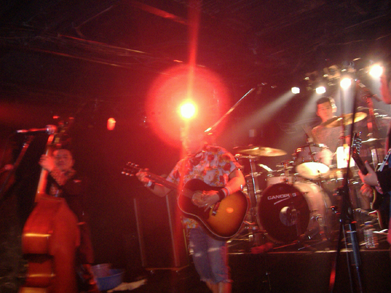 2006_03_21ライブ＠大阪キングコブラ_f0011414_1383129.jpg