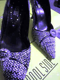 d0038319_9235133.gif