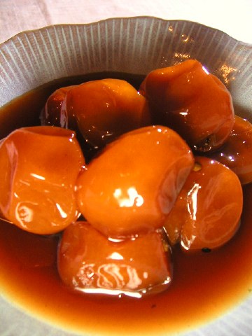 金柑の甘露煮・茄子とインゲンの味噌炒め・鳥肉のけんちん汁です。_b0033423_1743142.jpg