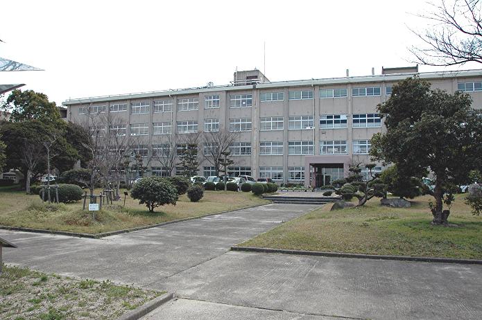 県立 福岡農業高等学校_a0042310_22141175.jpg