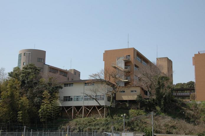 筑紫台高等学校_a0042310_2153485.jpg