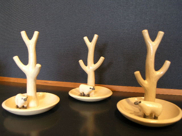 両角 香 陶芸展_d0027290_813630.jpg