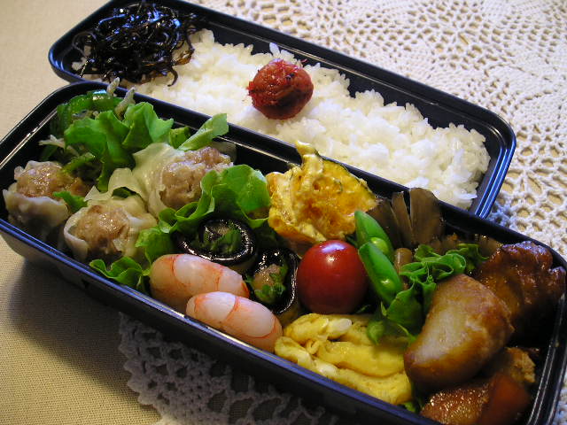 今年度最後のお弁当・・・_c0047828_14503416.jpg