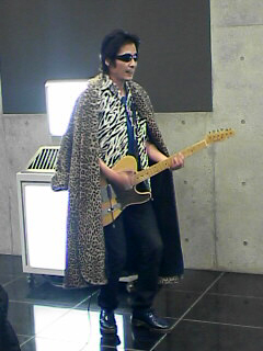 c0007155_0385635.jpg