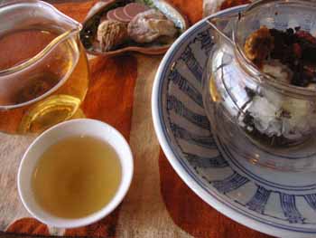 月和茶(ユウフエチャ)の八宝茶_f0053279_1518822.jpg