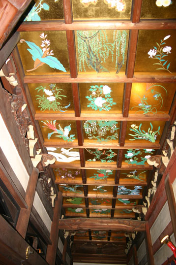 a0045381_1928437.jpg
