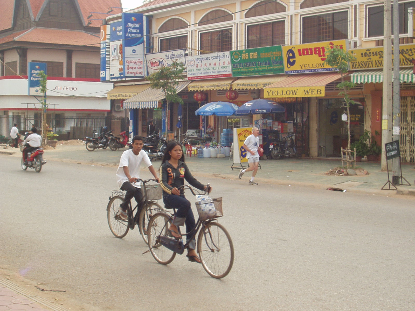 東南アジア旅行記③～番外編～_d0030748_21292211.jpg