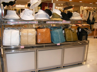 f0043559_0291912.jpg