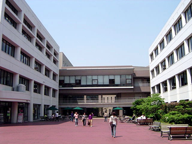 筑紫女学園大学･短期大学_a0042310_2085382.jpg