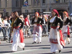 セントラルパークの桜とGreek Parade_c0064534_1049117.jpg