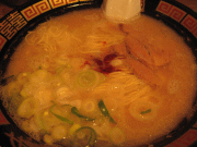 やっと食べました2　－一蘭－_d0014408_10523314.gif