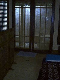 d0038319_13564130.gif