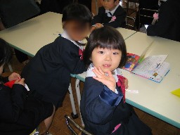幼稚園入園。ようやくここまで来たよ~_c0048142_2303552.jpg