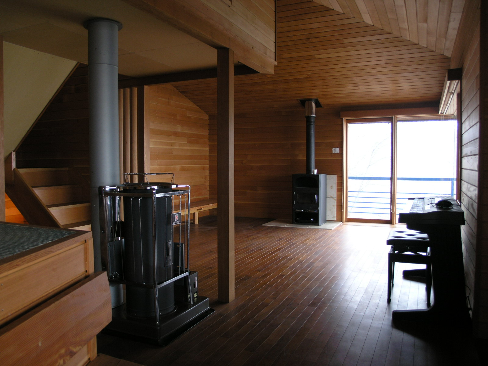 春の一旅/嬬恋村から軽井沢、碓氷峠_d0027290_1115730.jpg