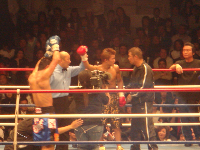 ボクシングポスター　亀田大毅vsヨッピー・ベヌー　後楽園ホール 亀田!俺はお前のかませ犬じゃないぞ！タイ人、弁慶に一矢」4.17後楽園