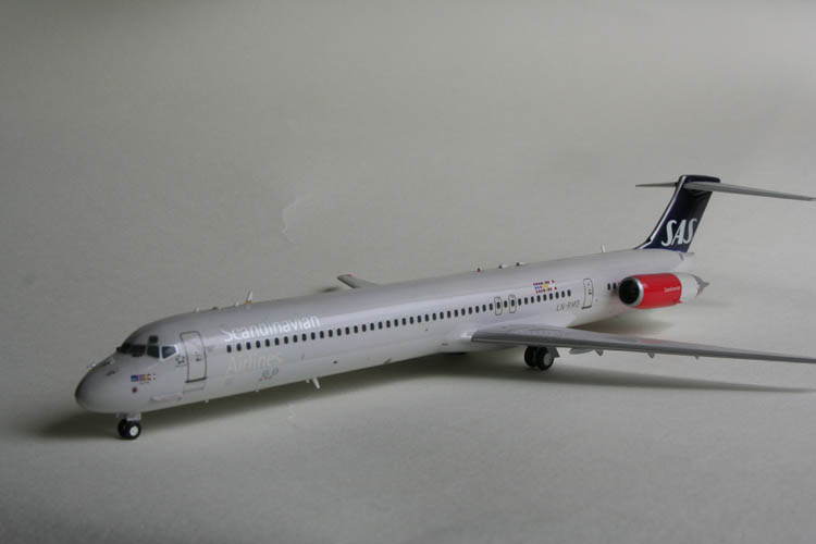 マクドネルダグラスMD82【スカンジナビア航空】 : 犬ジェット