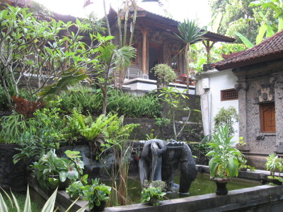 f0055745_1653364.jpg
