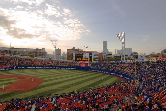 球春来たりて(黄昏のStadium)_e0069983_0545953.jpg