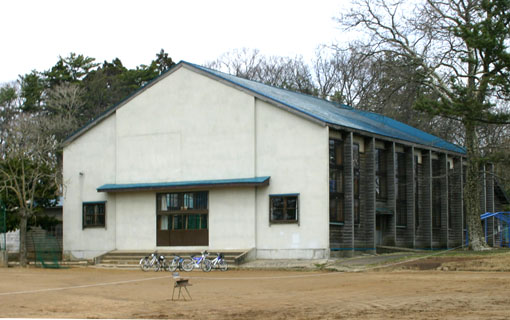 浅内小学校旧校舎_e0054299_9325195.jpg