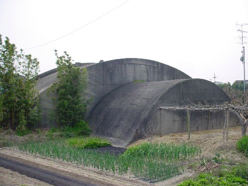 建築探検 “SHELL”_e0028417_8421312.jpg