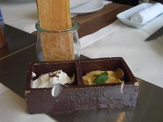 話題の表参道で優雅にランチ~ブノワ~_f0040321_0563419.jpg