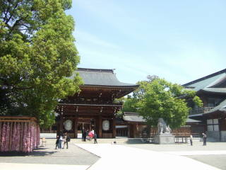 門前だんご茶屋　＠寒川神社入口横_e0016135_054075.jpg