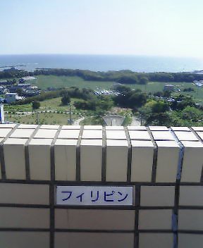 この海の向こうにフィリピンがある。_d0023684_1142056.jpg