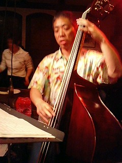 a0037043_24337.jpg