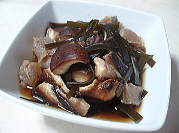 さより(細魚)の刺身_f0059575_5503537.jpg