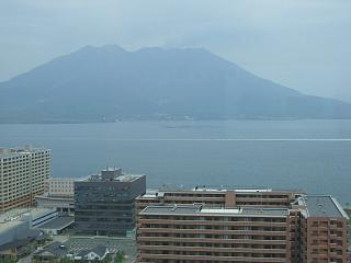 f0010925_2203379.jpg