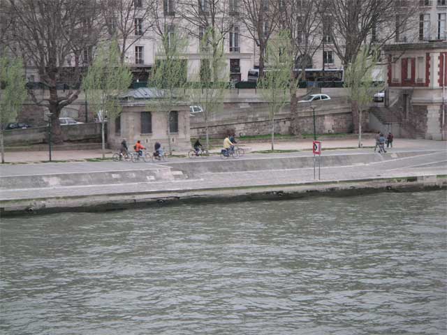 f0036603_23312720.jpg