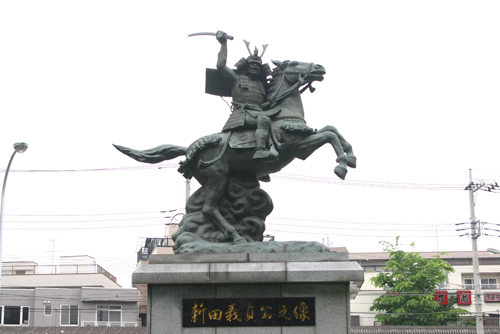 騎馬像と黒電話 : 藤崎圭一郎の雑思録