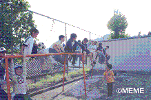 03:CM(#1)撮影/映像班_b0089434_17175788.gif