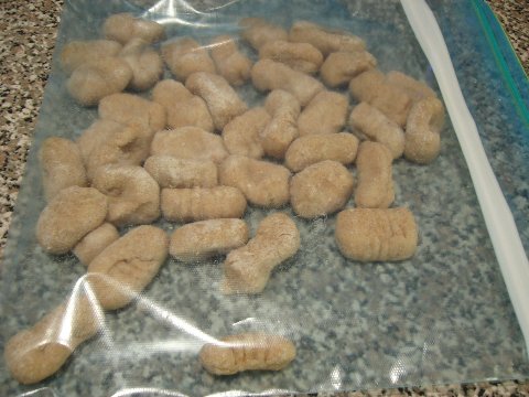 手作りニョッキ（Home made Gnocchi)_f0032635_531156.jpg