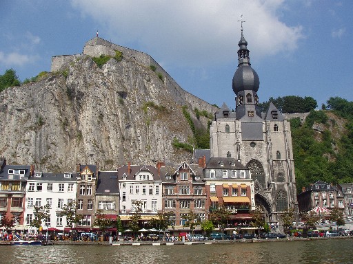 DINANT 　（ディナン）_f0062821_5525735.jpg