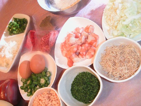 あき風お好み焼きです。_b0033423_2238422.jpg
