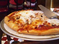 Pizza, Pizza, Pizza!!!　_e0087035_12345919.jpg